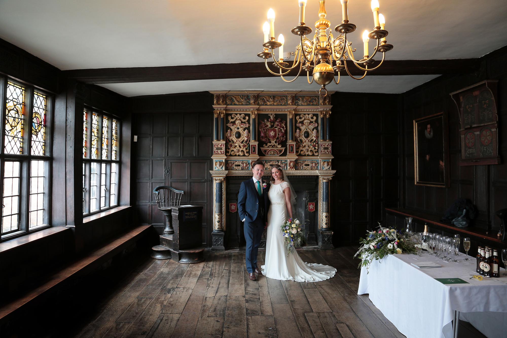 Toast your marriage with a drinks reception in the magnificent Mayors Parlour, also ideal for small, intimate ceremonies.